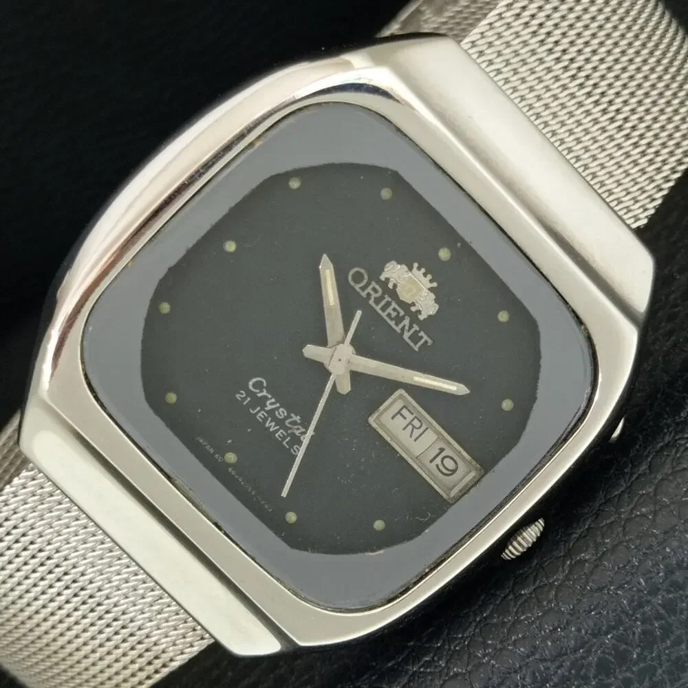 Vintage 1987 Square Orient Automatic Mens Silver Watch W/daydate & Black accents